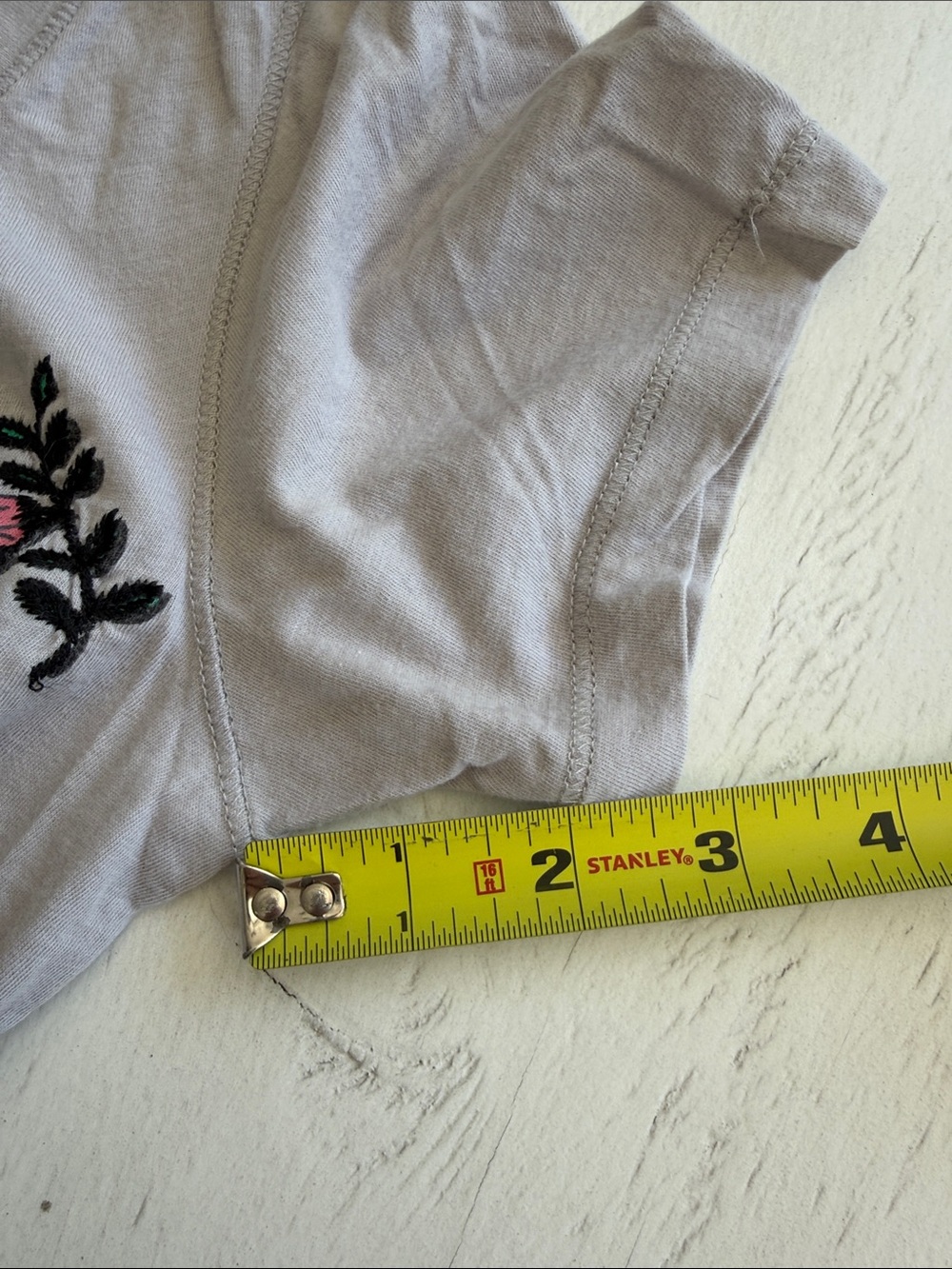 Lucky Brand T-Shirt V-Neck Bird, Heart & Peace Boho Design Luck Tees Gray Ombré - Picture 8 of 17
